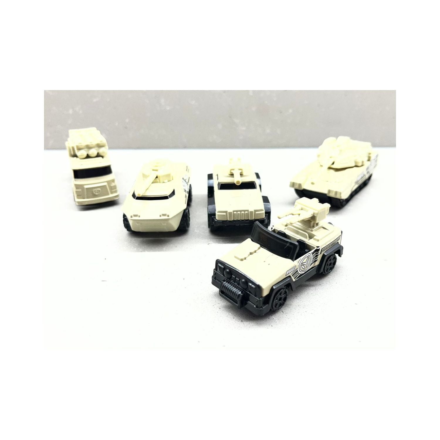 Motormax 5-Piece Die-Cast Military Vehicle Set