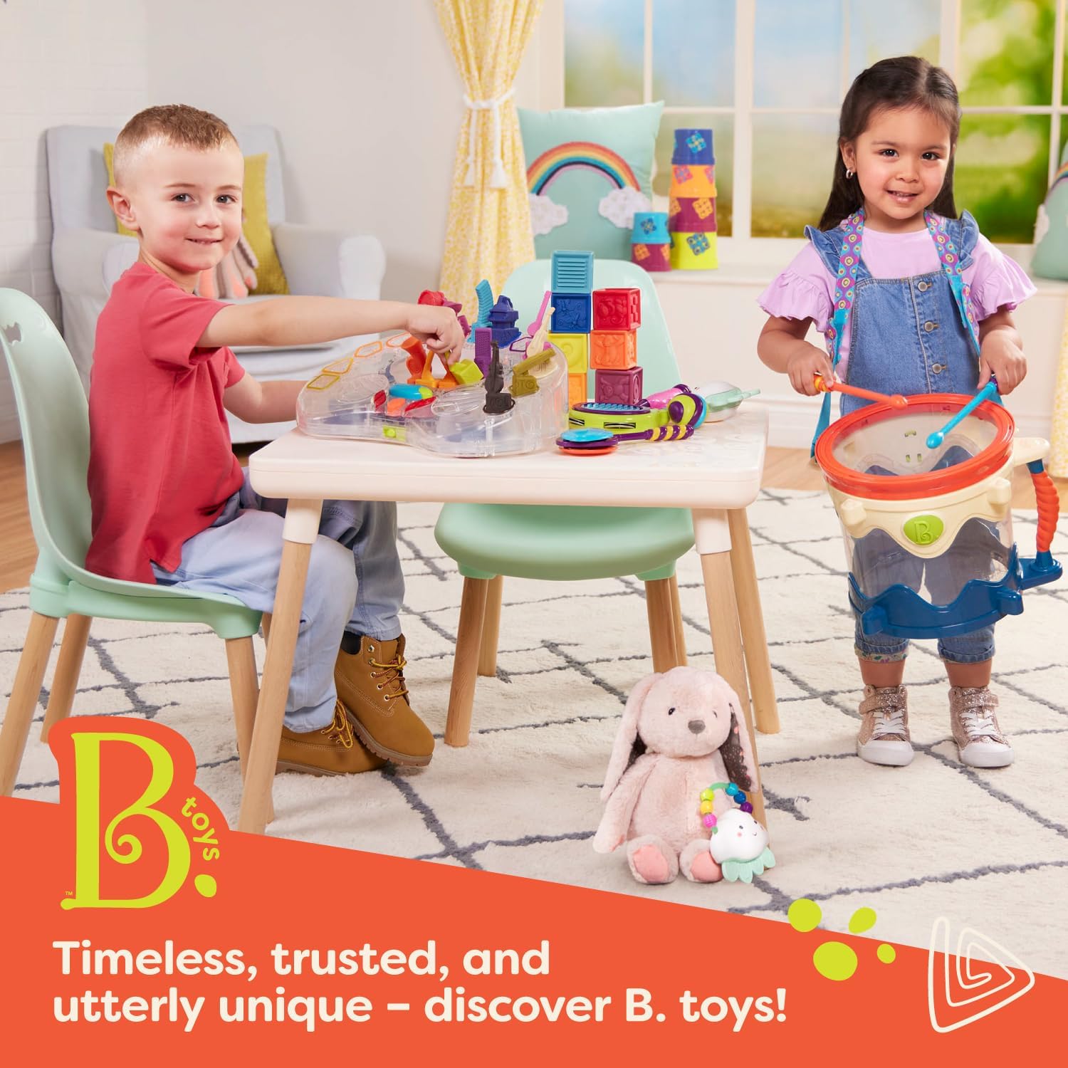 B. toys Pop-Arty! 300-Piece Snap-Together Jewelry Making Kit
