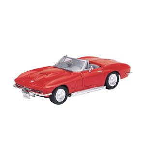 Motormax 1967 Corvette Scale 1:24 Diecast Vehicle - Red