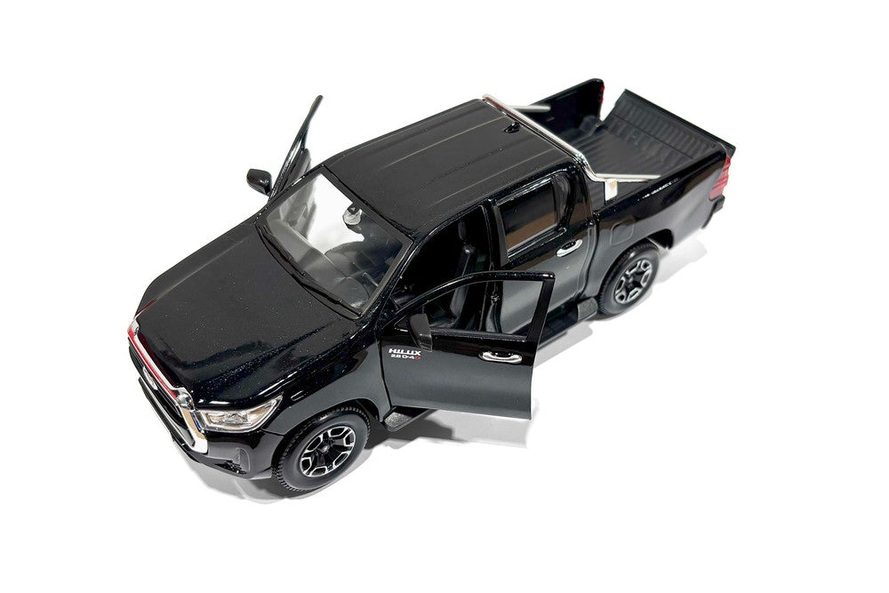 Maisto Scale 1:27 Toyota Hilux Double Cab - Black