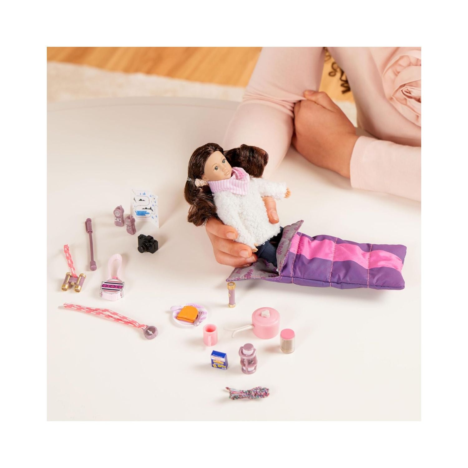 Lori Hiking Assessory Set