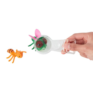 B. Toys bug catcher kit (6 pcs)