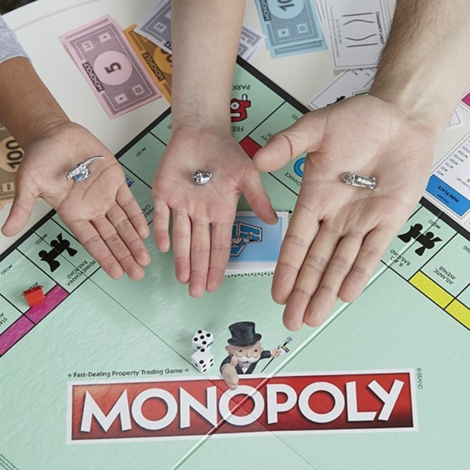 Hasbro Monopoly Classic