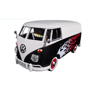 Motormax 1:24 Volkswagen Type 2 (T1) - Delivery Van (Hot Rod)