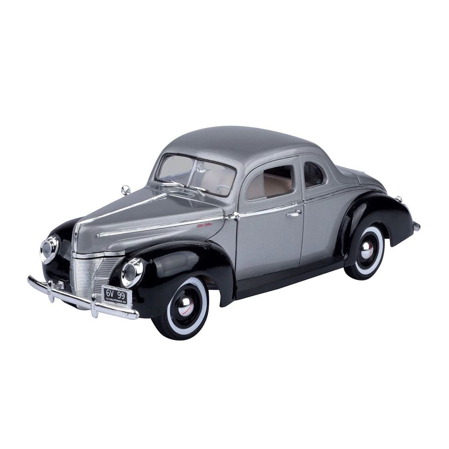Motormax Ford Deluxe Grey/Black 1940 1:18 Scale