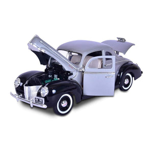 Motormax Ford Deluxe Grey/Black 1940 1:18 Scale
