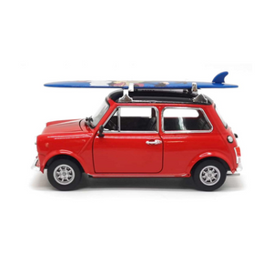 Welly Mini Cooper 1300 With Surf Board Red 1:24 Scale